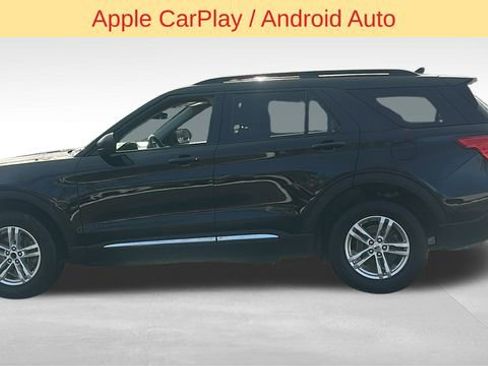 Used 2023 Ford Explorer XLT image 5