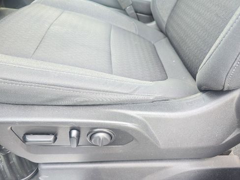 Used 2021 Chevrolet Silverado 1500 LT w/ Convenience Package II image 15