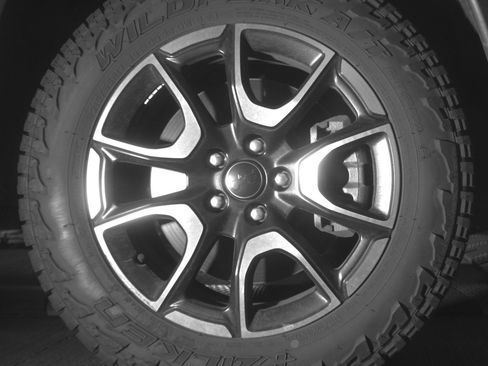 Used 2025 Jeep Compass Trailhawk AWD/4WD image 10