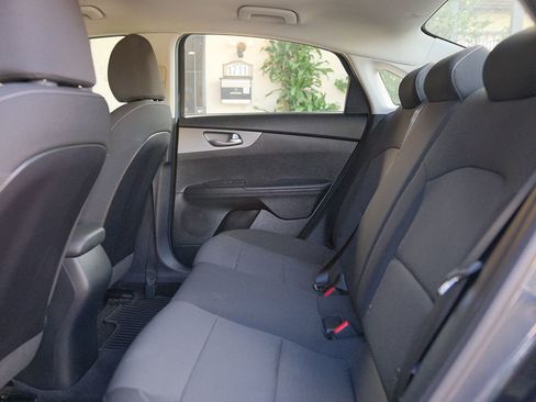 Used 2019 Kia Forte LXS image 35