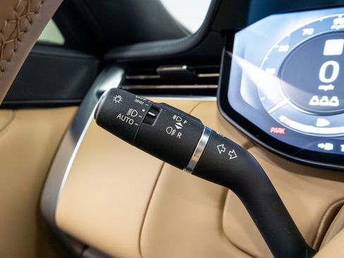 Used 2025 Land Rover Range Rover SE AWD/4WD image 64