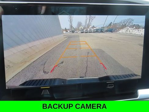 Used 2024 Chevrolet Silverado 2500 LT image 5