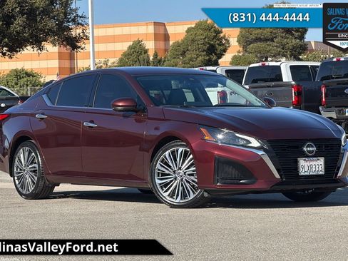 Used 2023 Nissan Altima 2.5 SL FWD image 1