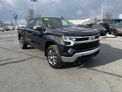 Used 2022 Chevrolet Silverado 1500 LT image 1