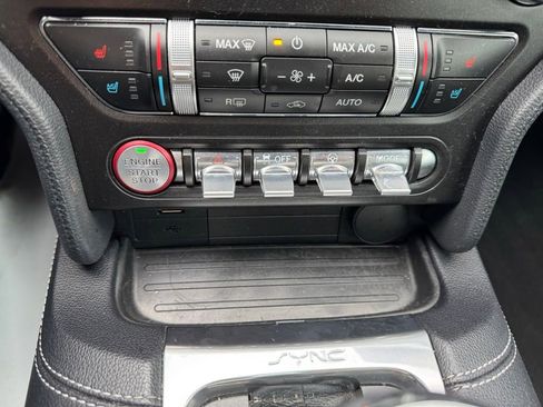 Used 2019 Ford Mustang GT Premium w/ GT Performance Package RWD image 19