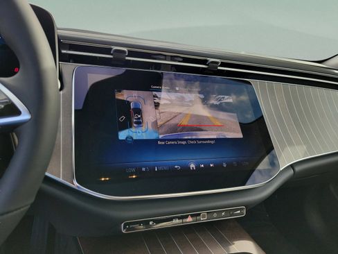 New 2026 Mercedes-Benz E 350 Sedan image 33
