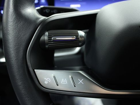 Used 2024 Lucid Air Touring image 19