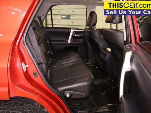 Used 2018 Toyota 4Runner Limited AWD/4WD image 31