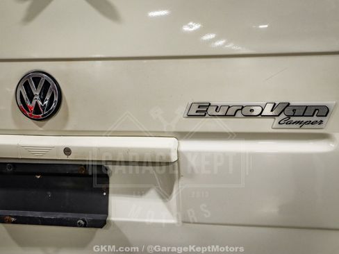 Used 2003 Volkswagen Eurovan MV image 48