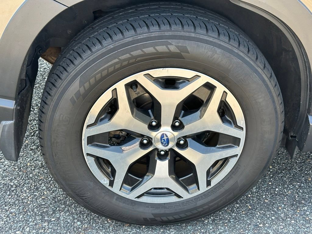Used 2019 Subaru Forester Premium w/ All-Weather Package AWD/4WD image 32