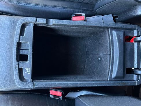 Used 2017 Jeep Grand Cherokee Altitude image 28