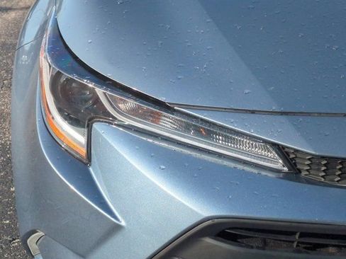 Used 2025 Toyota Corolla LE FWD image 9