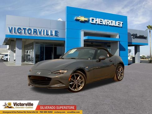 Used 2021 MAZDA MX-5 Miata Grand Touring RWD image 1