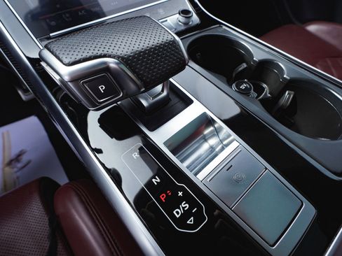 Used 2020 Audi SQ7 Prestige image 27