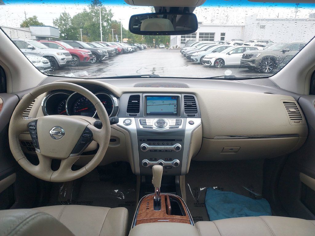 Used 2014 Nissan Murano LE w/ Platinum Edition Package AWD/4WD image 9