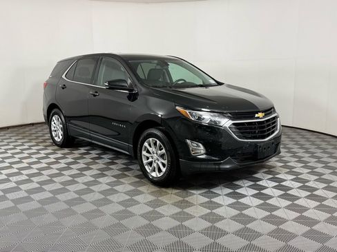 Used 2018 Chevrolet Equinox LT image 1