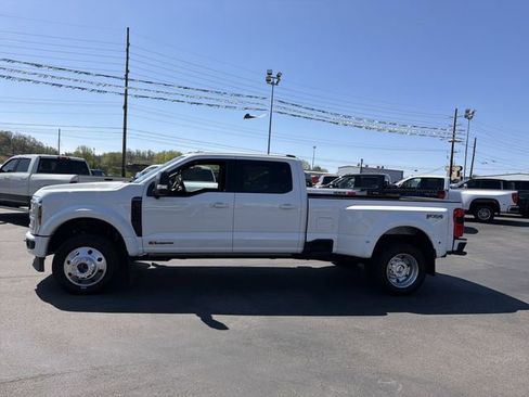 Used 2019 Ford F150 XLT w/ Equipment Group 302A Luxury image 7