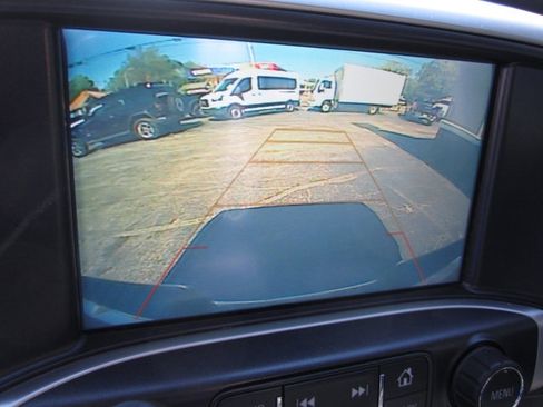 Used 2019 GMC Sierra 1500 SLE w/ SLE Value Package image 23