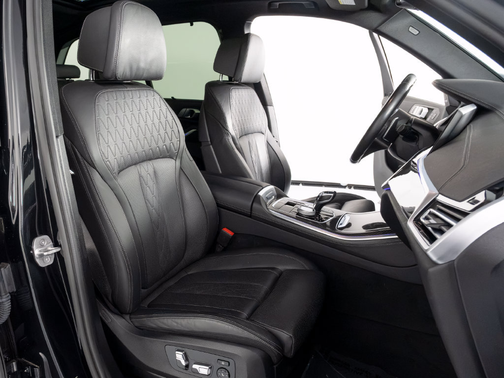 Used 2023 BMW X5 M50i w/ Executive Package AWD/4WD image 40