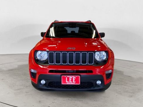 Used 2022 Jeep Renegade Latitude image 10