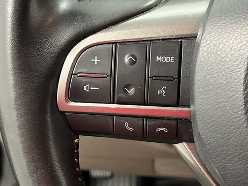 Used 2022 Lexus GX 460 Premium w/ Accessory Package AWD/4WD image 55