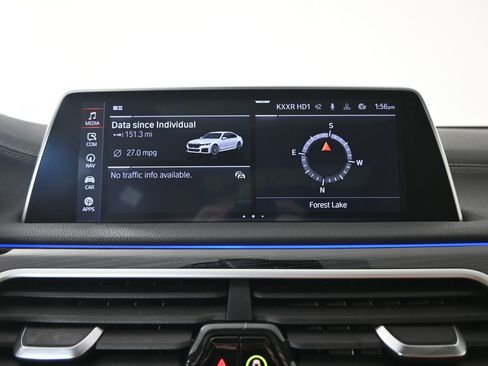 Used 2022 BMW 740i xDrive w/ M Sport Package AWD/4WD image 28