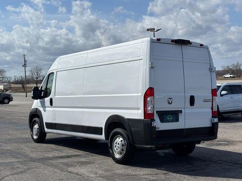Used 2023 RAM ProMaster 2500 w/ Convenience Group image 3