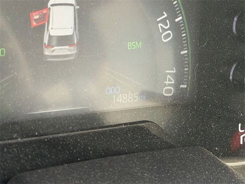 Used 2023 Toyota RAV4 XLE w/ Convenience Package image 9