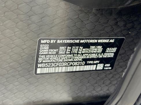 Certified 2024 BMW iX xDrive50 w/ Sport Package AWD/4WD image 31