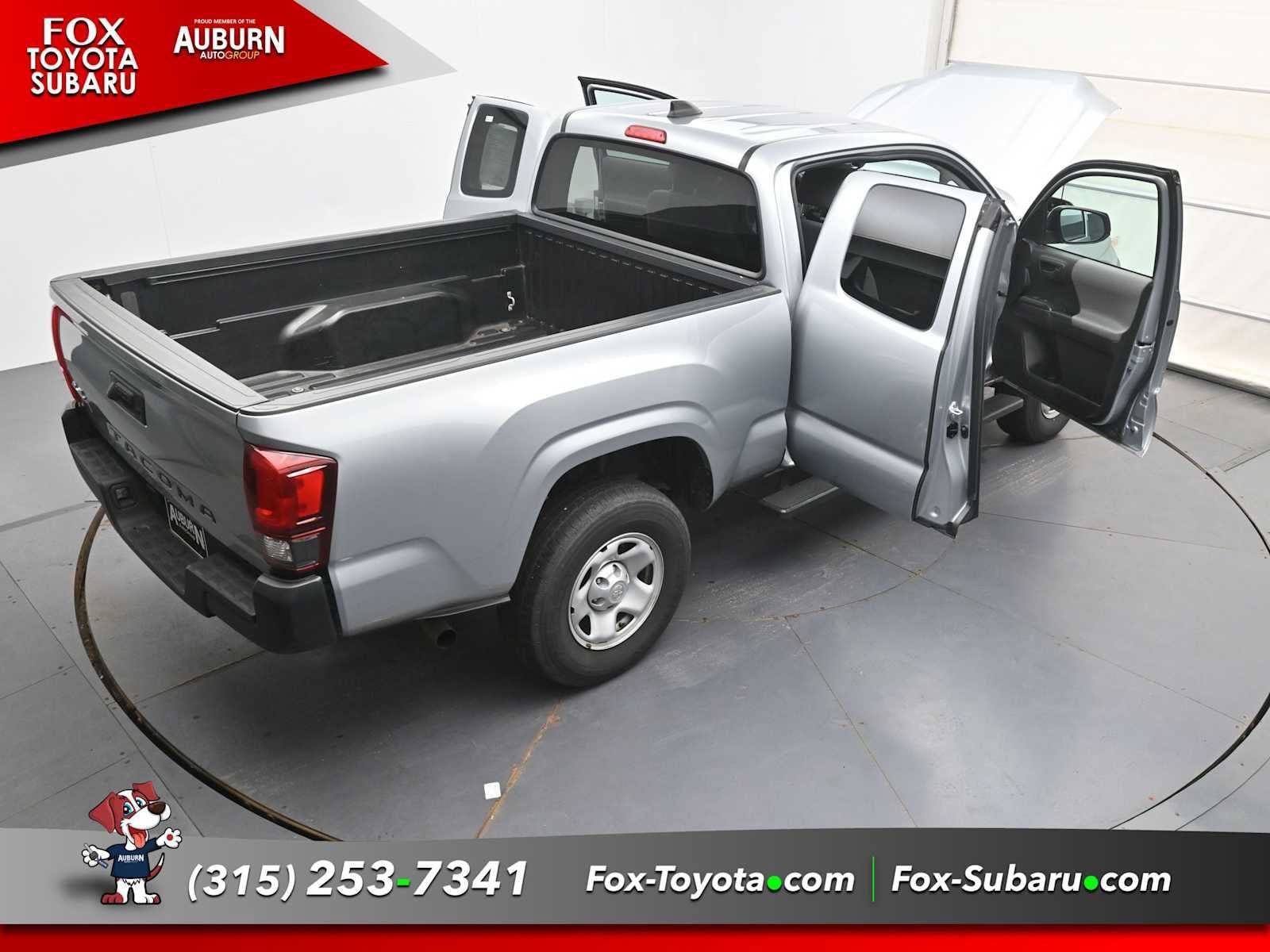 Used 2023 Toyota Tacoma SR AWD/4WD image 34