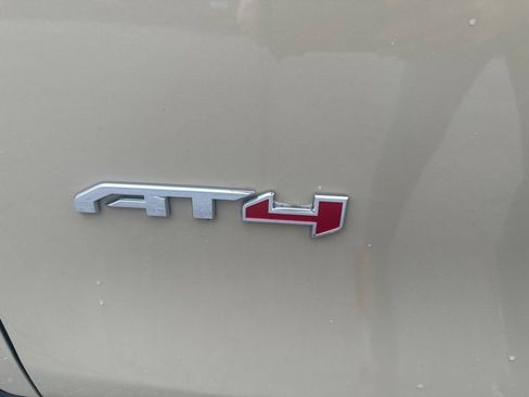 Certified 2023 GMC Terrain AT4 w/ Infotainment Package II AWD/4WD image 10