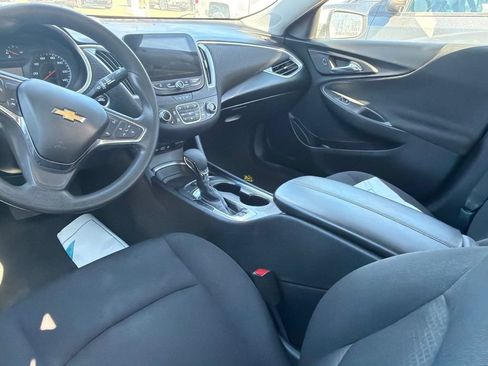 Used 2024 Chevrolet Malibu LT FWD image 8