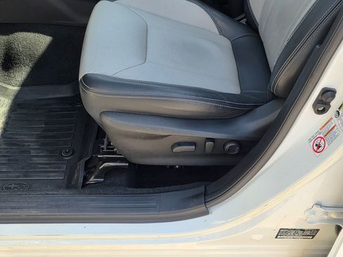 Used 2019 Subaru Forester Limited w/ Popular Package #3 image 19