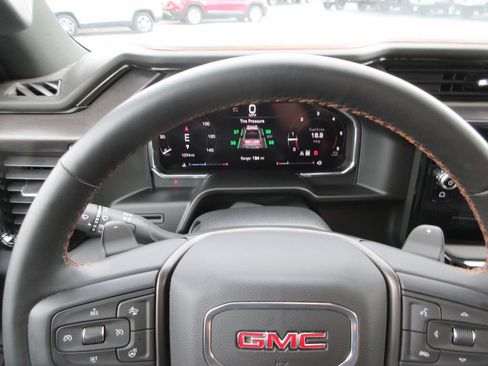 Used 2026 GMC Sierra 1500 AT4 w/ AT4 Premium Package AWD/4WD image 36
