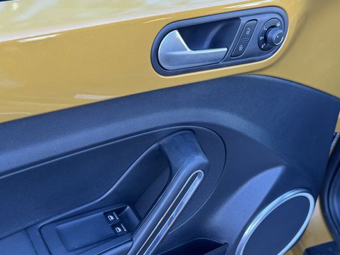 Used 2016 Volkswagen Beetle 1.8T Dune image 13