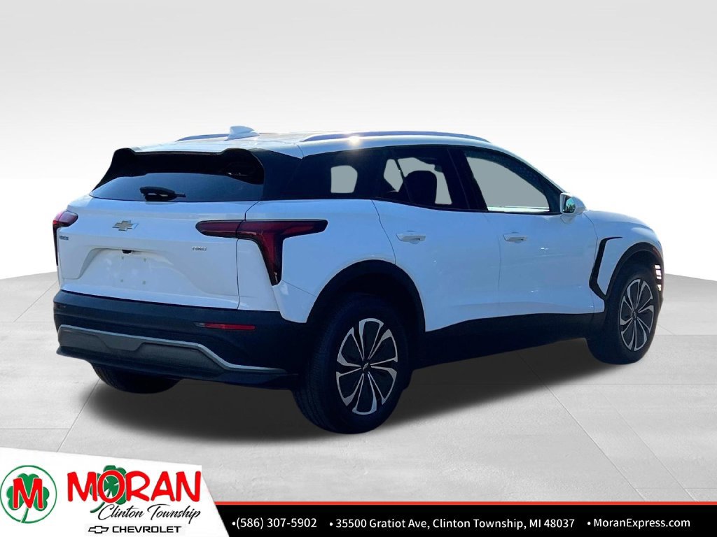 Used 2024 Chevrolet Blazer EV LT AWD/4WD image 5