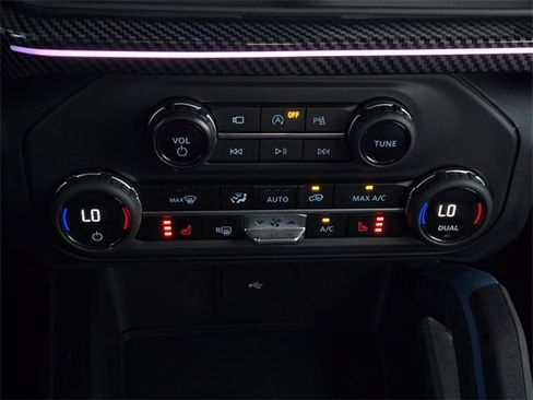 Certified 2023 Ford Bronco Wildtrak image 19