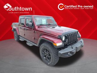 Used 2021 Jeep Gladiator Sport AWD/4WD video 1