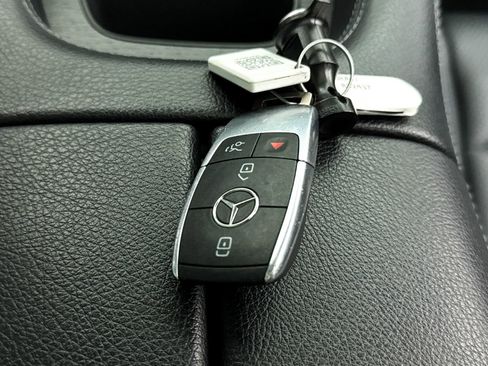 Used 2023 Mercedes-Benz GLE 350 image 39