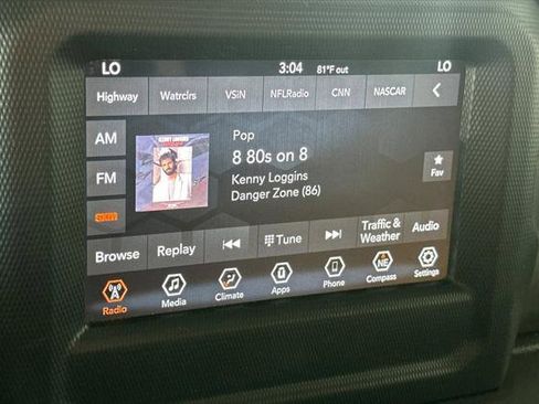 Used 2019 Jeep Wrangler Unlimited Sahara image 17