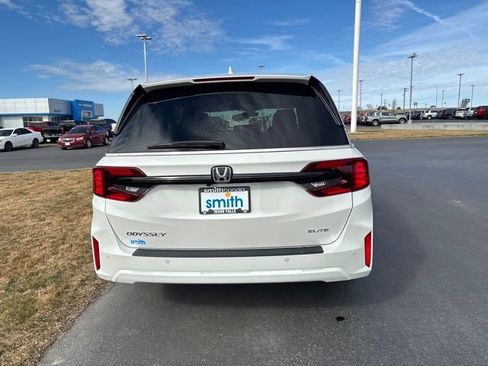 New 2026 Honda Odyssey Elite image 4