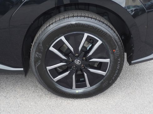 New 2026 Toyota bZ XLE image 6