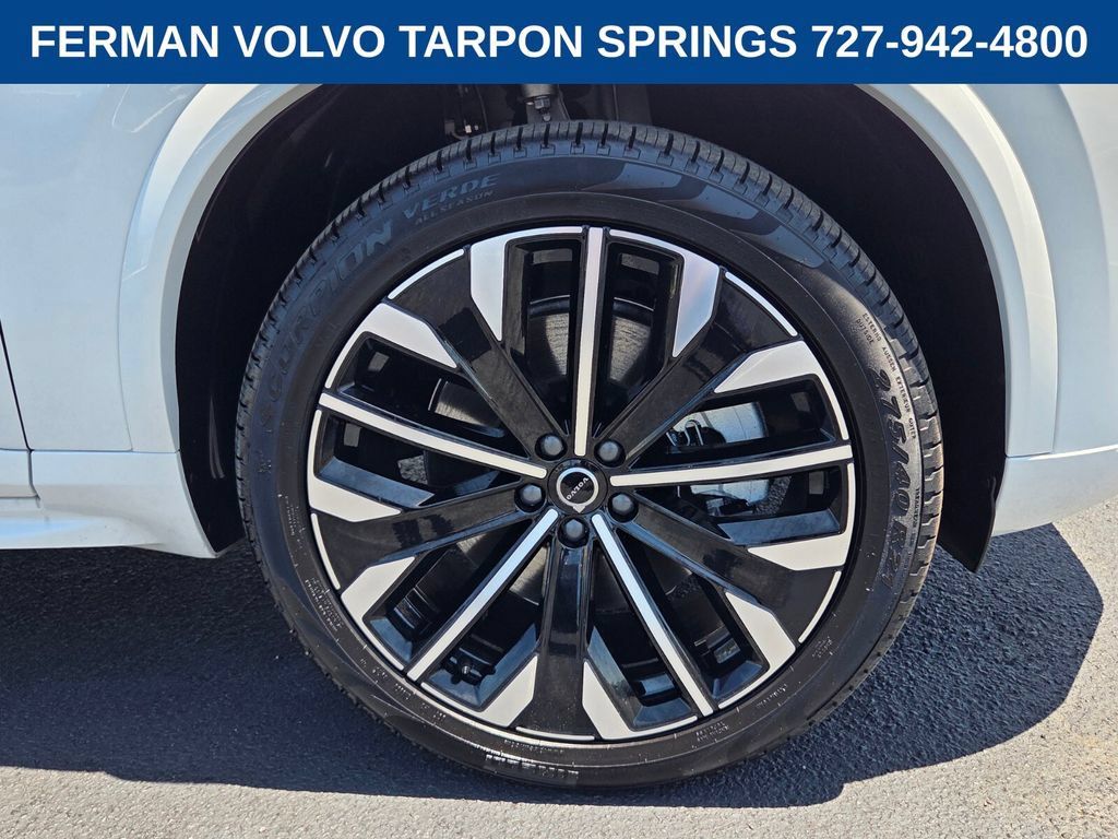New 2026 Volvo XC90 T8 Core w/ Protection Package Premier AWD/4WD image 12