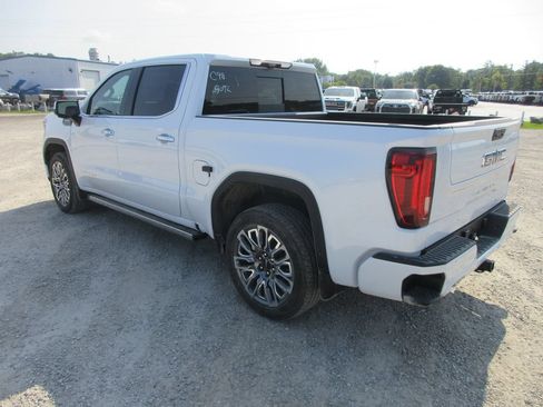 New 2026 GMC Sierra 1500 Denali Ultimate AWD/4WD image 7