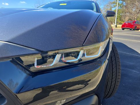 Used 2024 Ford Mustang Premium image 32