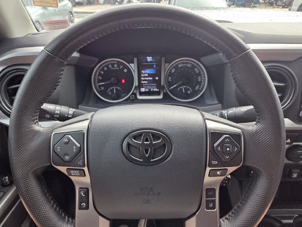 Used 2023 Toyota Tacoma SR5 RWD image 31