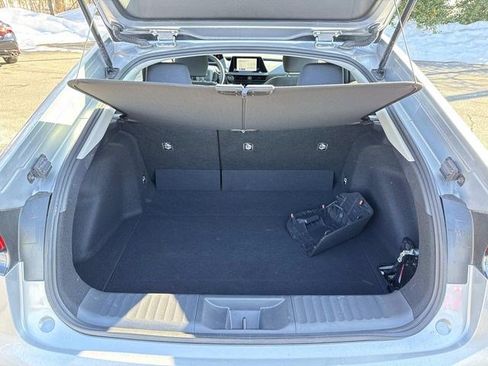 Used 2025 Toyota Prius LE image 12