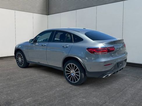 Used 2023 Mercedes-Benz GLC 300 4MATIC Coupe image 3