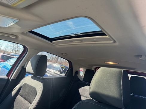 Used 2018 Ford EcoSport SE w/ SE Convenience Package image 32