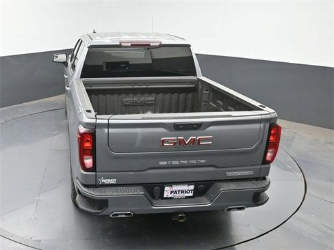 Used 2023 GMC Sierra 1500 Elevation image 35